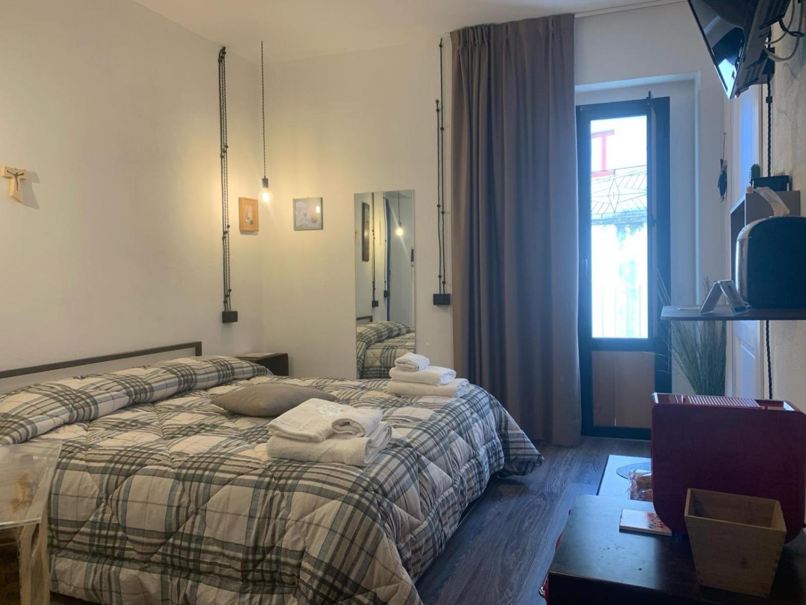 Ci Thorno Hotel Crosia Zewnętrze zdjęcie